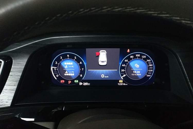 Used Volkswagen Viloran 2024 380TSI Premium Edition
