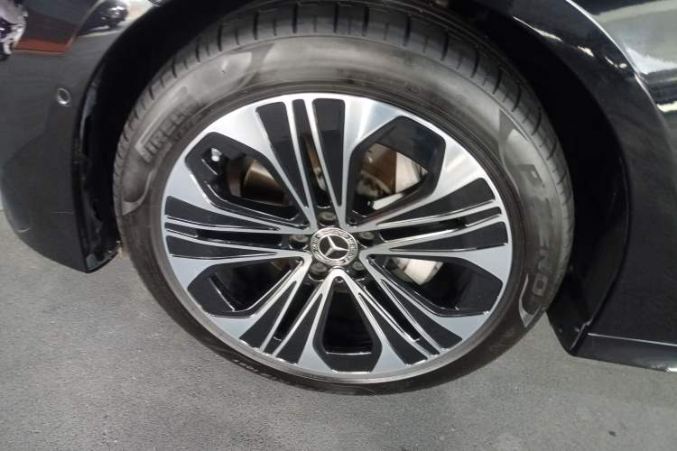 Used Mercedes-Benz E-Class 2024 E 300 L Fashion Sport Model
