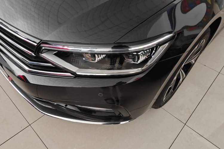 Used Volkswagen Magotan 2020 330TSI DSG Luxury Edition
