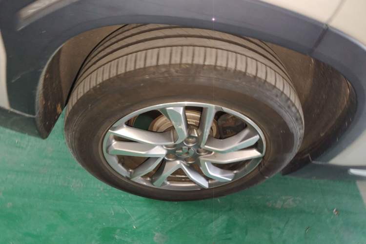 Used Nio ES6 2019 430 km Performance Version
