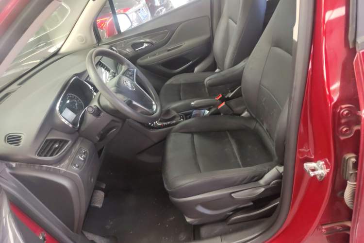 Used Buick Encore 2017 18T Automatic Two-Wheel Drive Urban Leading Model
