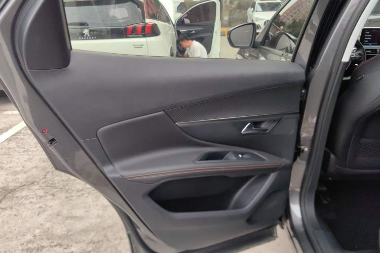 Used Peugeot 4008 2017 350THP Elite Edition
