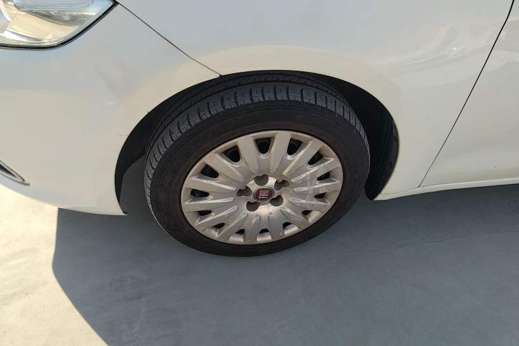 Used Fiat Viaggio 2015 1.4T Automatic Enjoyment Edition
