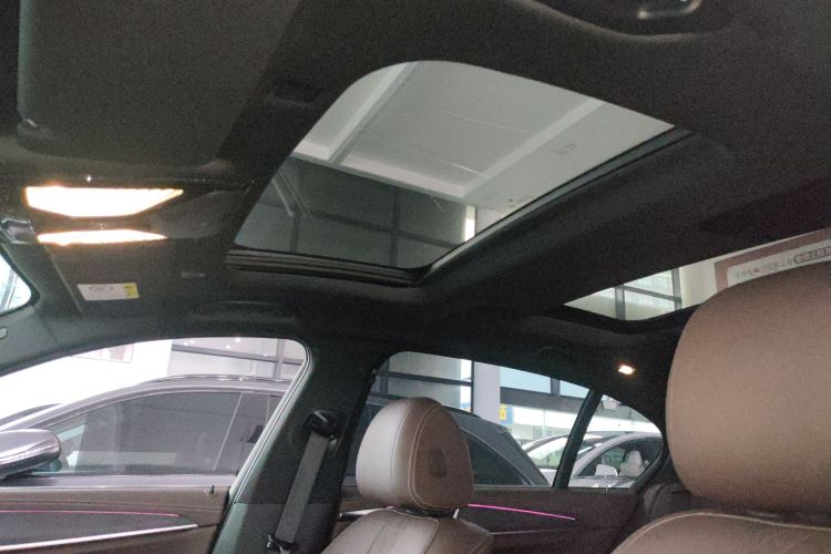 Used BMW 5 Series 2022 Restyled 530Li Leading Edition M Sport Package