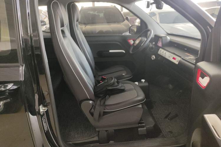 Used Wuling Hongguang MINIEV 2022 GAMEBOY 200km Gaming Edition with Lithium Iron Phosphate
