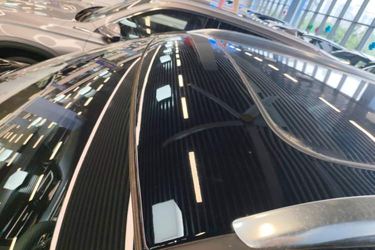 Used Hongqi HS5 2023 2.0T Qixiang Pro Edition
