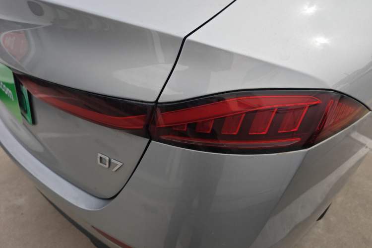 Used Roewe D7 2023 DMH 125km Flagship Edition