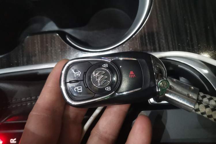 Used Buick Envision 2019 28T Four-Wheel Drive Elite Version China VI Standard
