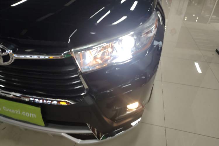 Used Toyota Highlander 2015 2.0T Four-Wheel Drive Luxury Edition 7-Seater