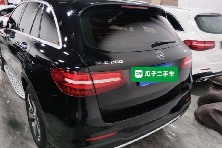 Used Mercedes-Benz GLC 2017 GLC 260 4MATIC Luxury Model
