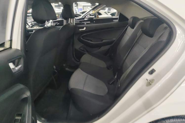 Used Hyundai Verna 2017 1.4L Automatic YueXiang Edition China V-standard
