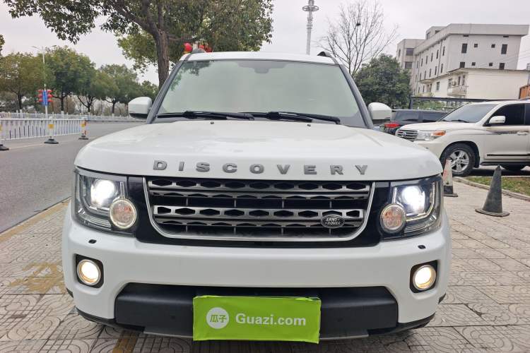 Used Land Rover Discovery 2016 3.0 SC Obsidian Black Heritage Edition HSE