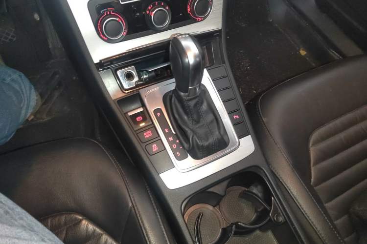 Used Volkswagen Magotan 2016 1.8TSI Smart Comfort Model