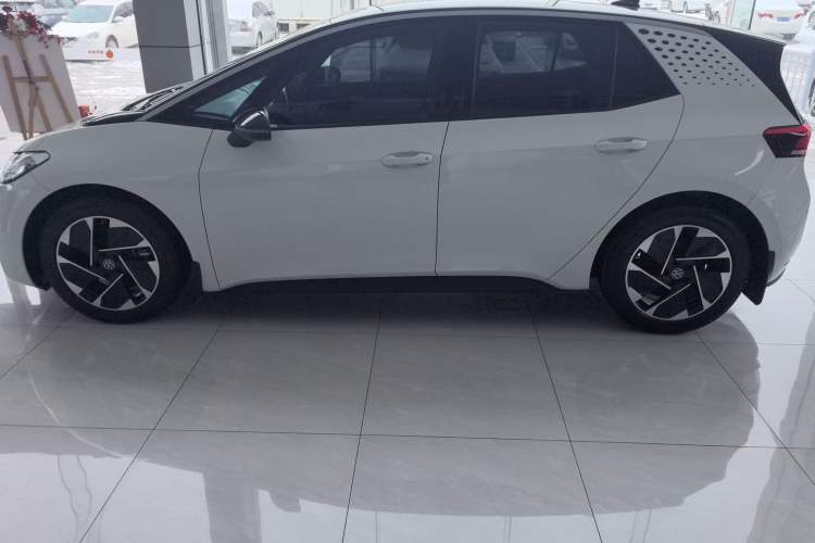 Used Volkswagen ID.3 2025 Smart Version Pure & Intelligent Enjoyment Edition