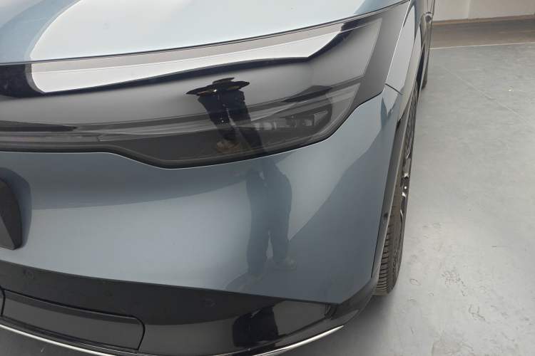 Used Zeekr 7X 2025 100 kWh Long-Range Rear-Wheel Drive with Intelligent Driving Features
