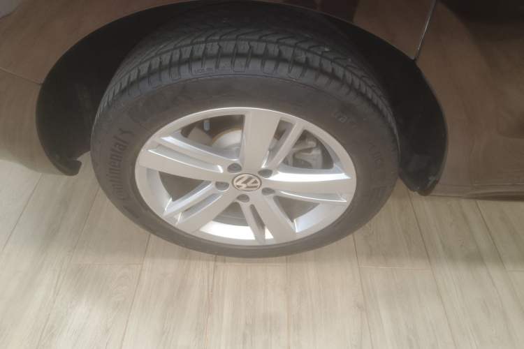 Used Volkswagen Sharan 2018 Revised Version 380TSI Comfort Edition 7-Seater
