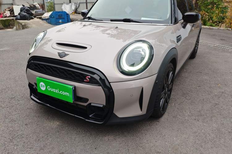 Used  MINI 2023 2.0T COOPER S Artist Five-Door Edition
