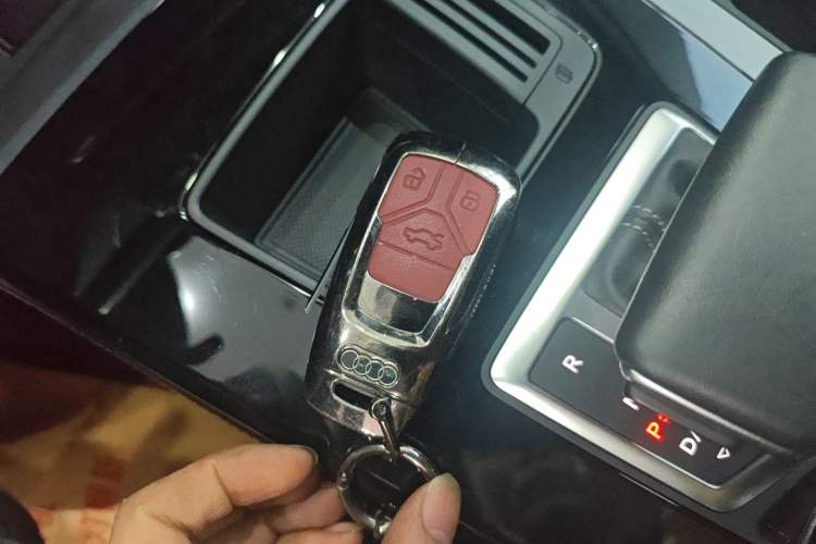 Used Audi Q5L 2022 40T Fashionable and Dynamic Model