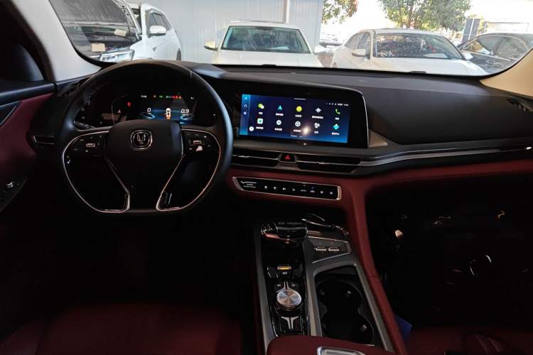 Used Changan CS75 PLUS 2022 1.5T Automatic Luxury Model
