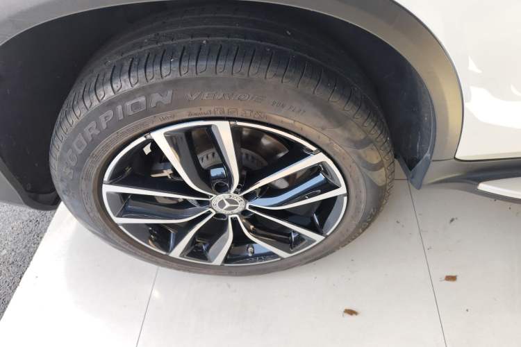 Used Mercedes-Benz GLC 2021 GLC 300 L 4MATIC Dynamic Model
