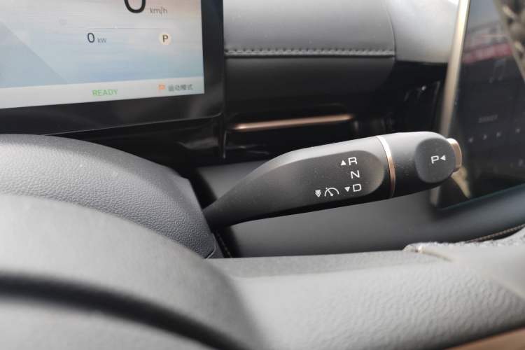 Used Baojun Baojun E6 
