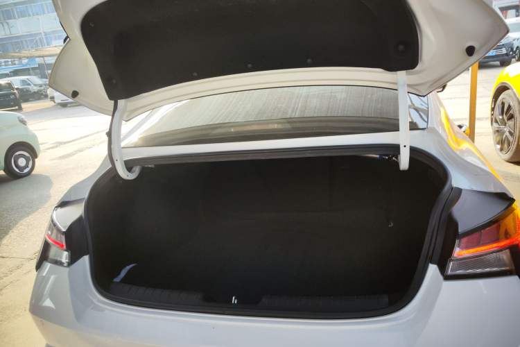 Used Hyundai Elantra 2022 1.5L CVT GLX Elite Edition