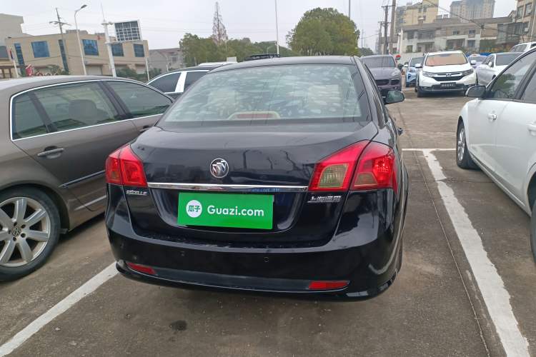 Used Buick Excelle 2015 1.5L Automatic Classic Model
