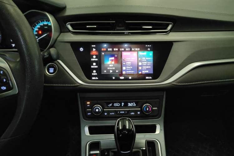 Used Geely Auto Emgrand 2021 UP 1.5L CVT Luxury Model