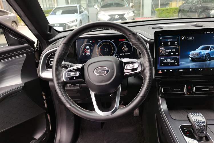 Used GAC Trumpchi GS8 2022 Flagship Series 2.0 TGDI Four-Wheel Drive Luxury Smart Connectivity Version (7 Seats)