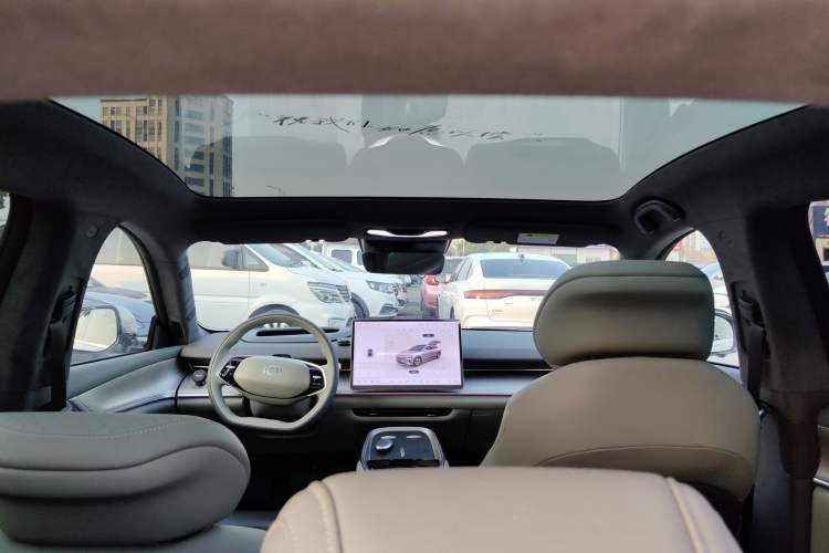 Used  A07 2024 All-Electric "True Fragrance" Edition 710 Flagship Model