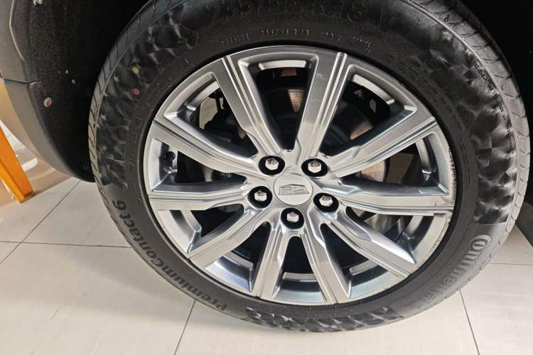 Used Cadillac XT4 2018 28T Two-Wheel Drive Leading Version