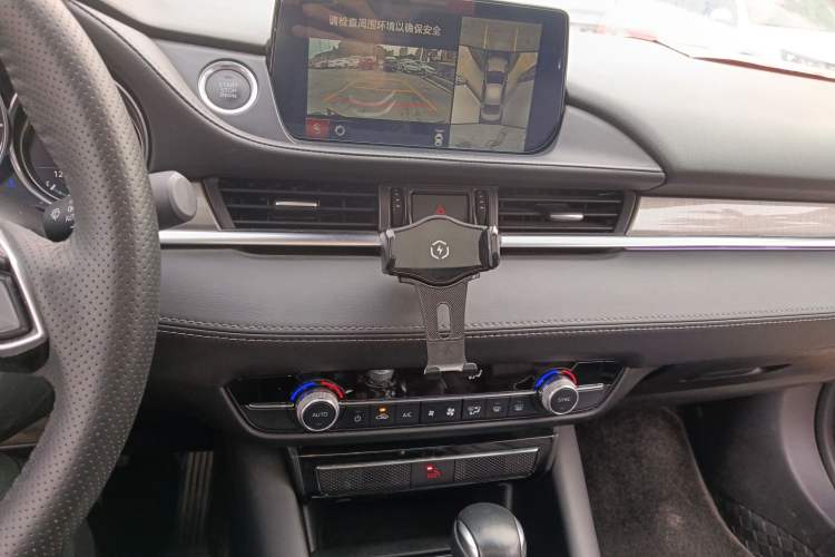 Used Mazda Atenza 2021 2.0L Blue Sky Luxury Edition
