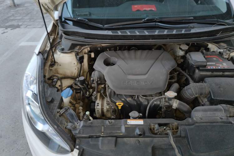 Used Hyundai Elantra 2015 1.6L Automatic Leading Model
