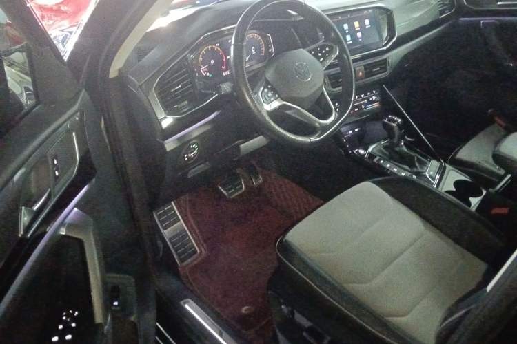 Used Volkswagen Tayron X 2020 330TSI Two-Wheel Drive Luxury Smart Connectivity Version
