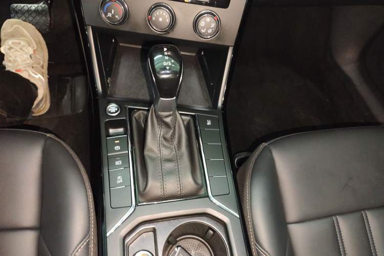 Used Volkswagen Passat 2021 280TSI Business Edition
