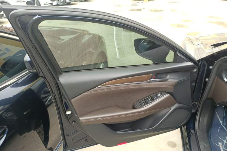 Used Mazda Atenza 2020 2.5L Sky Blue Prestige Edition
