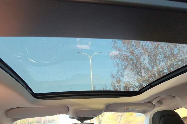 Used Ford Escape 2020 EcoBoost 245 Two-Wheel-Drive Titanium Edition
