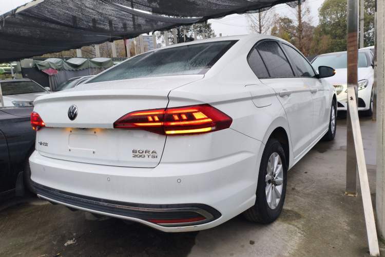 Used Volkswagen Bora 2024 200TSI DSG Comfort Edition
