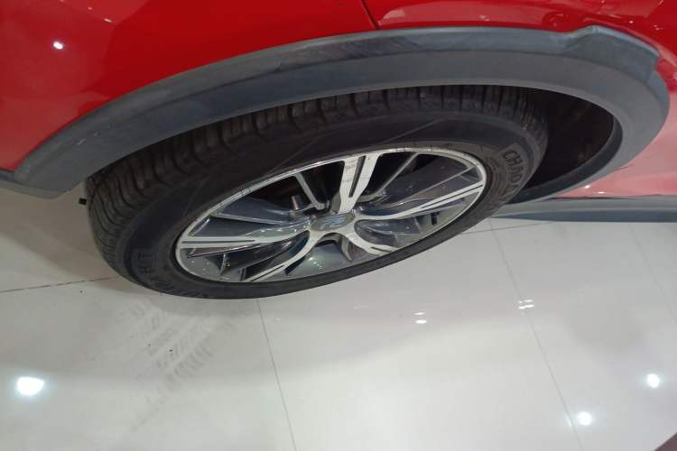 Used BYD Yuan New Energy 2018 EV360 Smart Connected Cool Model
