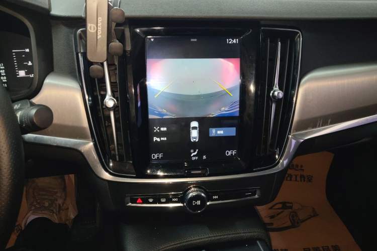 Used Volvo S90 2019 T4 Zhiyi Edition
