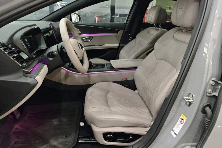 Used BYD Han 2025 EV with 701 km of Laser Radar-Enabled Intelligent Driving