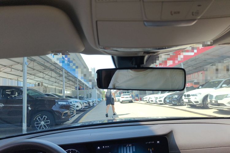 Used Mercedes-Benz E-Class 2023 Updated E 300 L Luxury Edition
