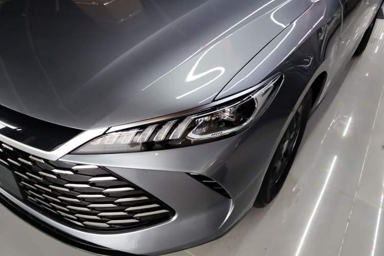 Used BYD Qin PLUS 2025 DM-i Smart Drive 55KM Leading Model
