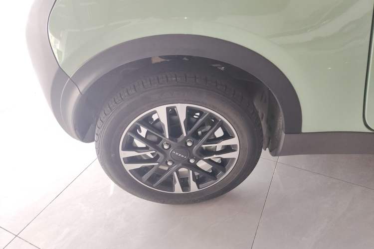 Used Chery Little Ant 2022 Revised Version Sweet Pink Edition Half-Sugar Version Lithium Iron Phosphate 30.7 kWh 30 kW 301 km
