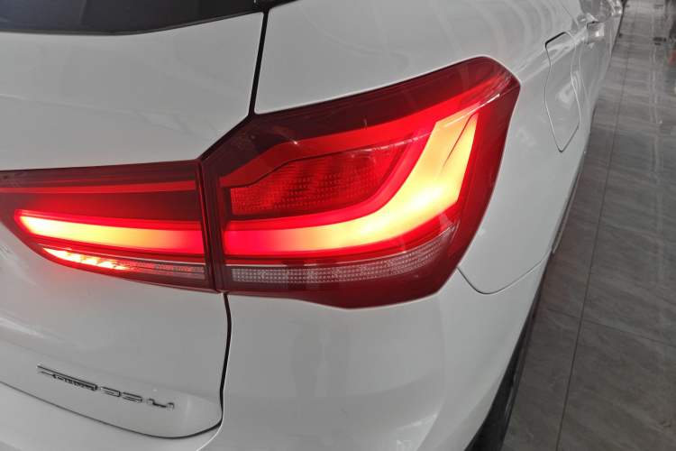 Used BMW X1 2021 sDrive25Li Leading Model
