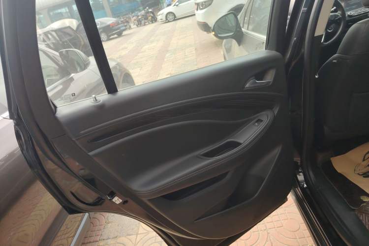 Used Buick Envision 2019 20T Two-Wheel Drive Elite Version China VI Standard
