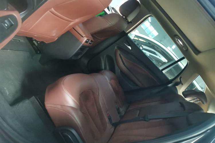 Used Buick Envision 2017 28T Four-Wheel Drive Elite Model
