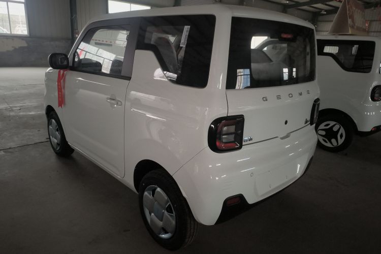 Used Geely Galaxy Panda 2024 Panda Mini 200km Endurance Bear