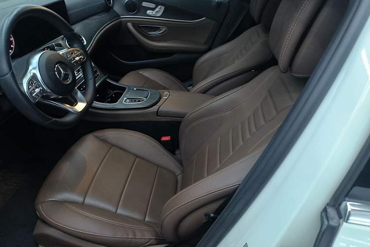 Used Mercedes-Benz E-Class 2019 Restyled E 300 L Sporty and Stylish Edition