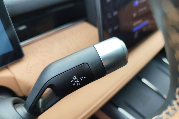 Used  Galaxy 8 2025 130km EM-P Starship Edition